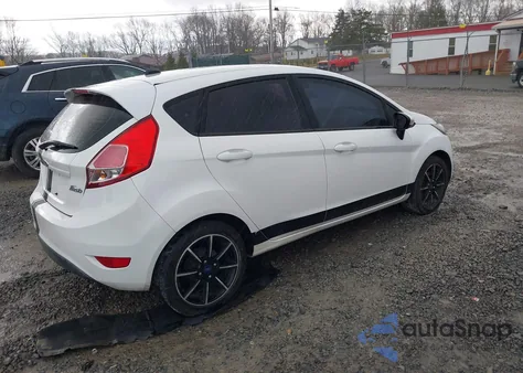 2015 Ford Fiesta Se z USA, uszkodzony, nr VIN 3FADP4EJXFM219405